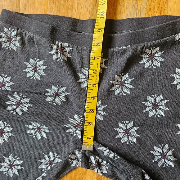 Hearth & Hand Pajama Set Womens M Gray Nordic Snowflake Henley Top & Joggers - Picture 8 of 15